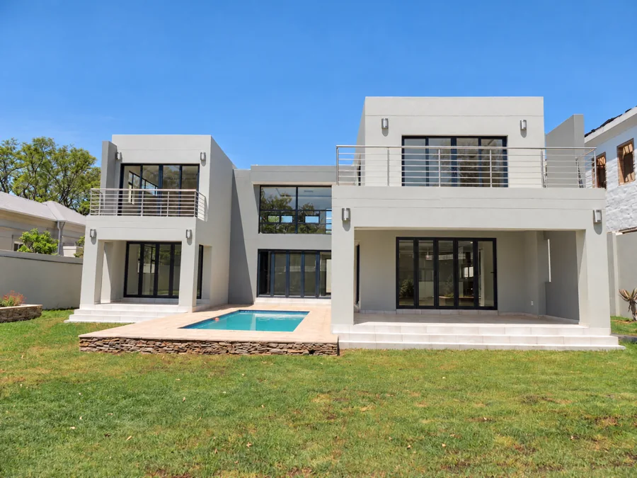 Bryanston — Rear garden elevation with pool